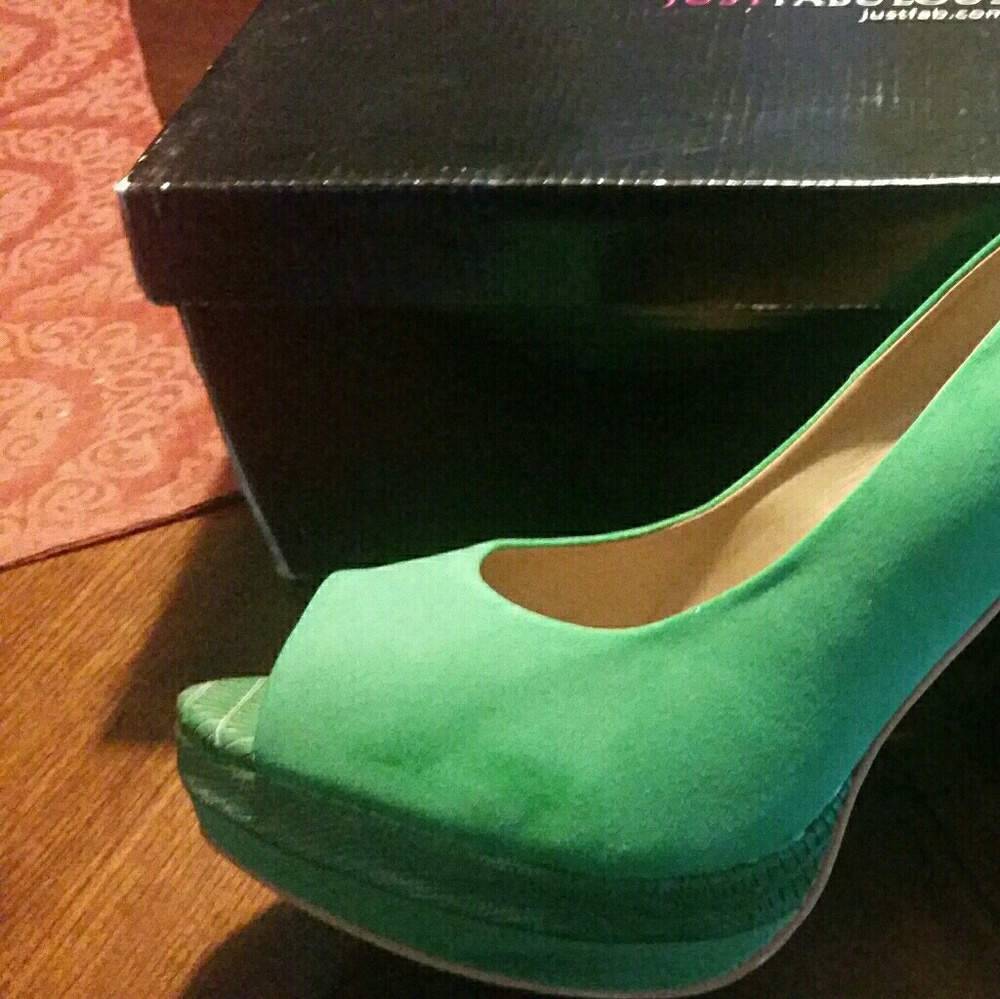 Women's Heel very good Condition